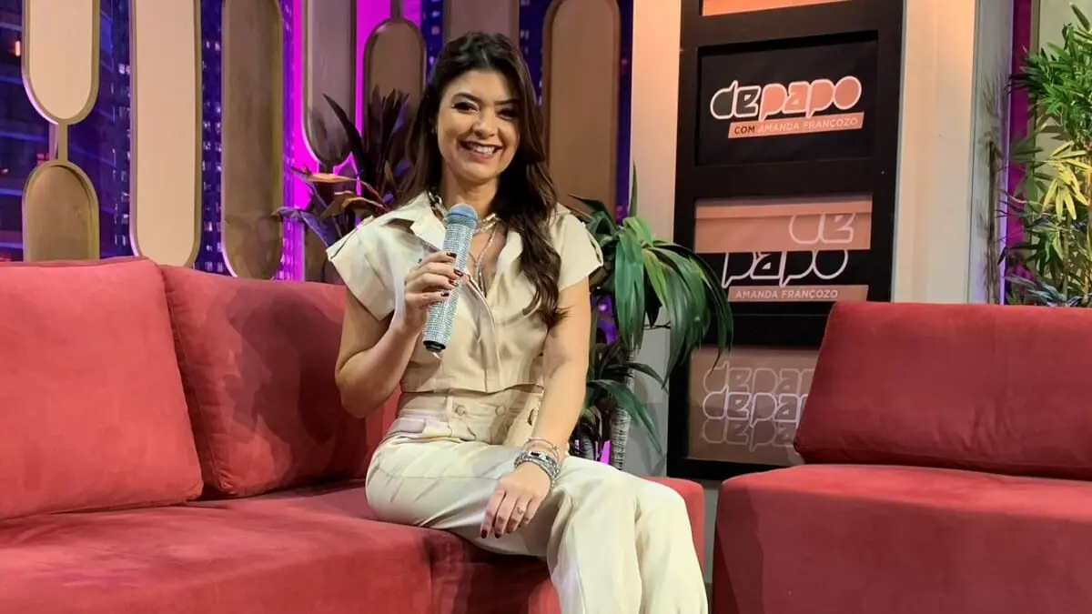 A apresentadora Amanda Françozo