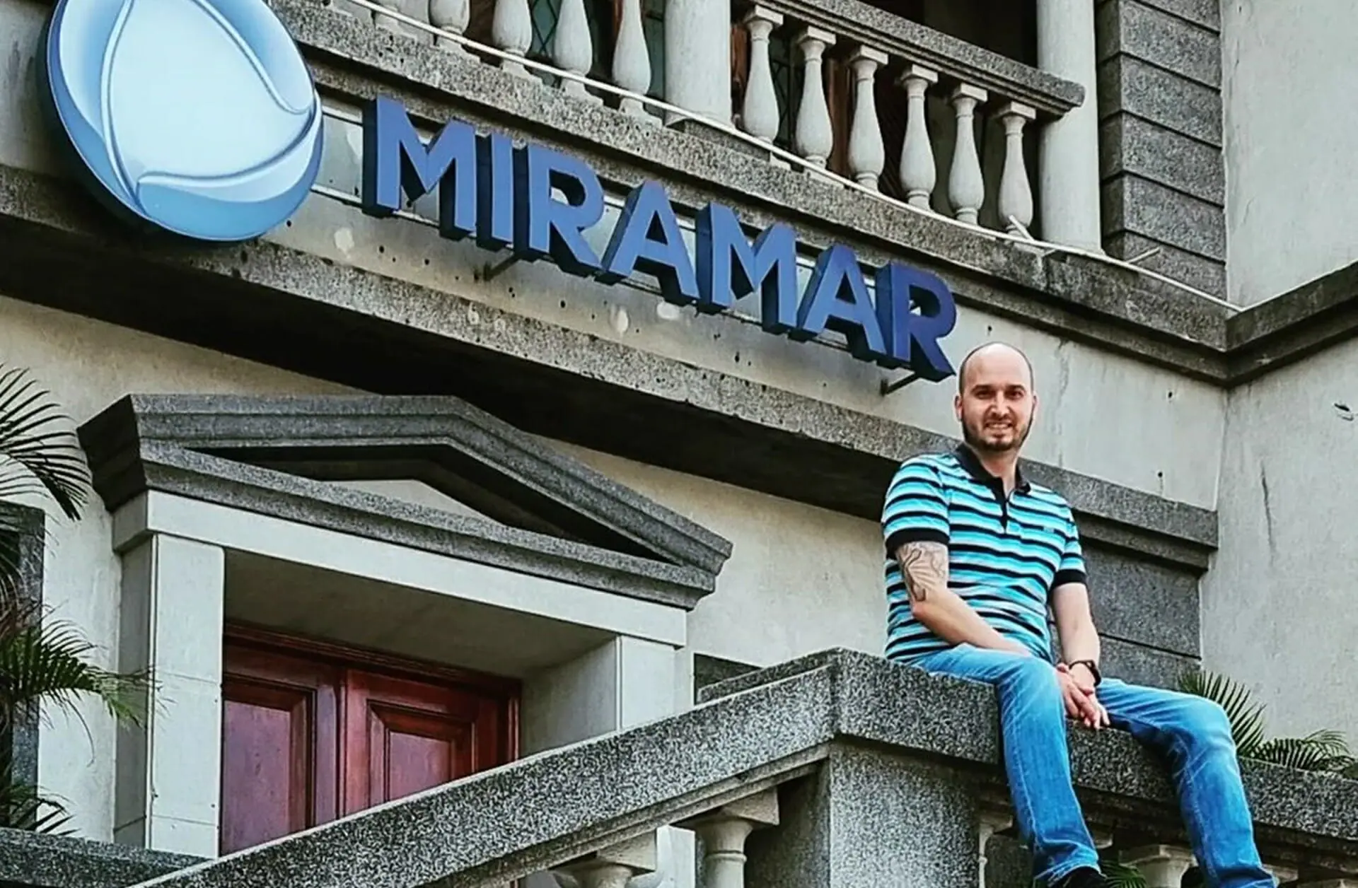 Álvaro Saraiva na Record Moçambique (Reprodução: Instagram)