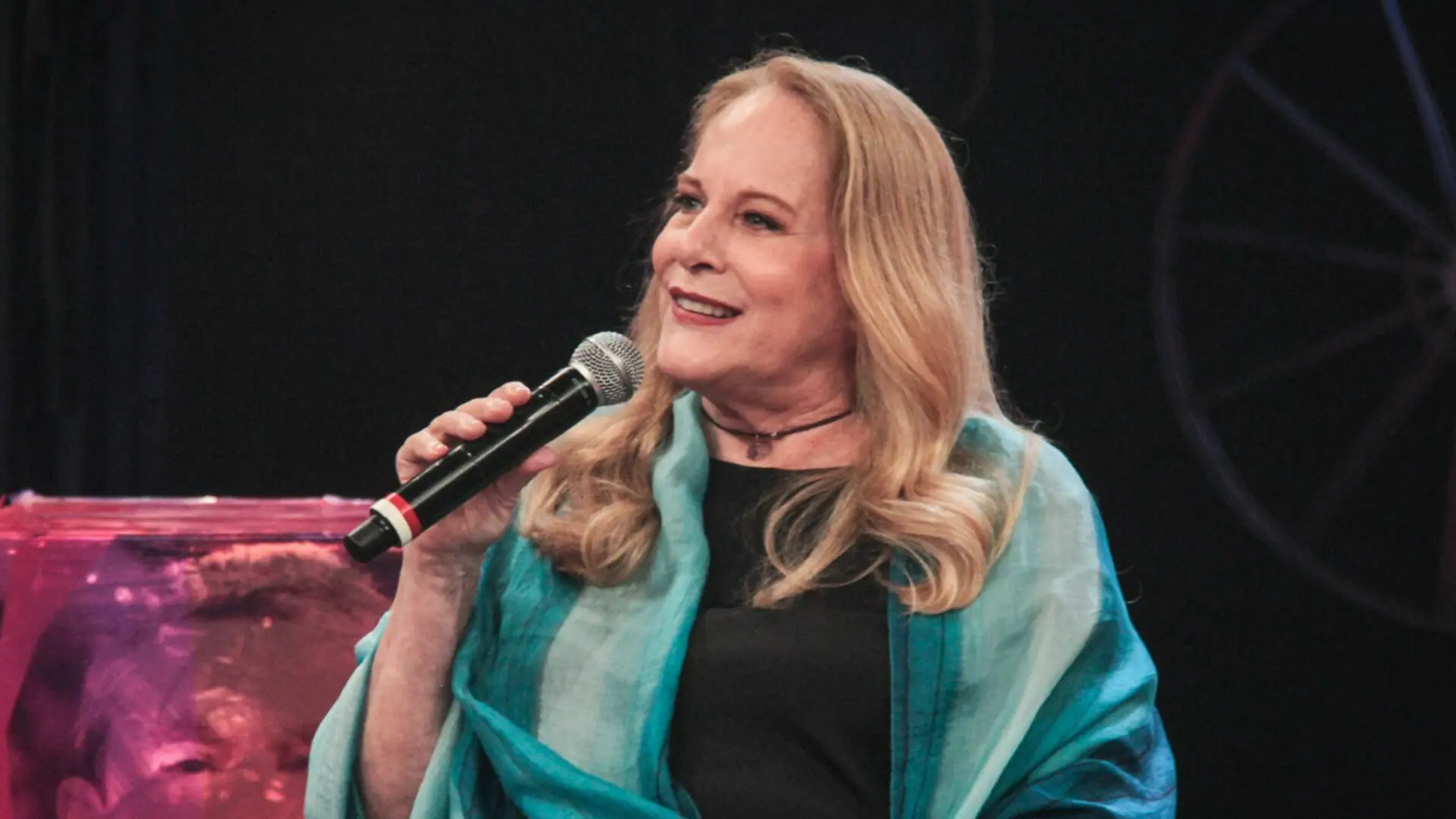 A atriz Lucinha Lins