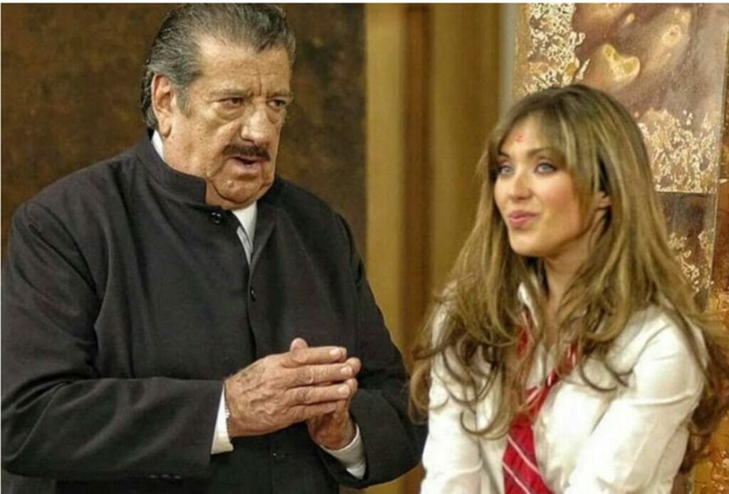 Pedro Weber e Anahí em cena de Rebelde (Reprodução: Televisa)