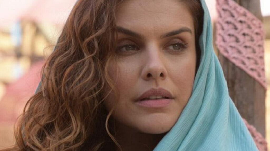 Bateseba (Paloma Bernardi) em Reis