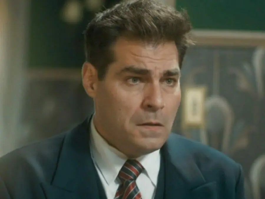 Gaspar (Thiago Lacerda) de Amor Perfeito