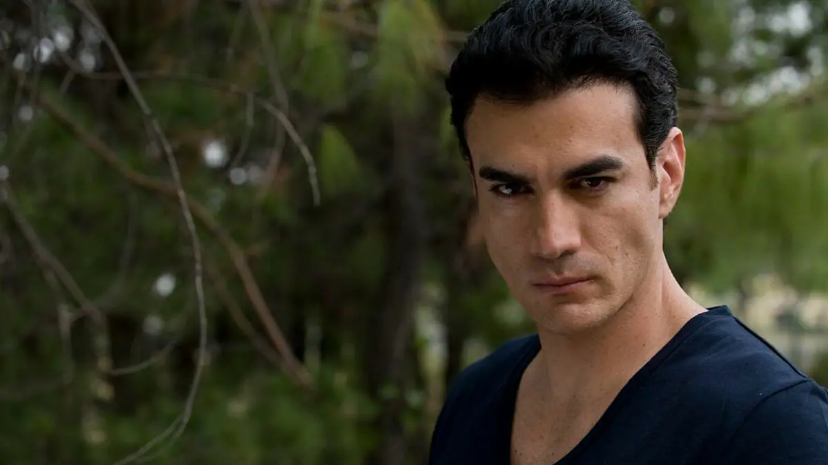 Bruno (David Zepeda) em Sortilégio
