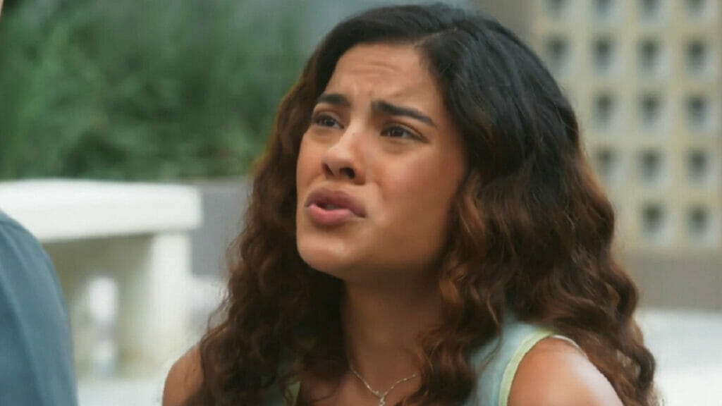 Jenifer (Bella Campos) de Vai na Fé