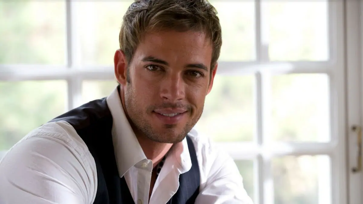 Alessandro Lombardo (William Levy) em Sortilégio