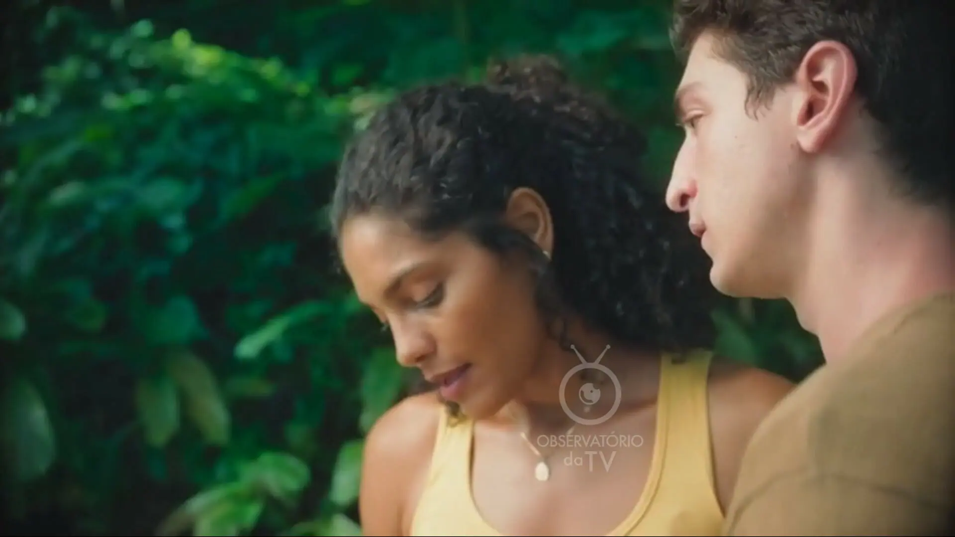 Aline (Bárbara Reis) e Daniel (Johnny Massaro) de Terra e Paixão