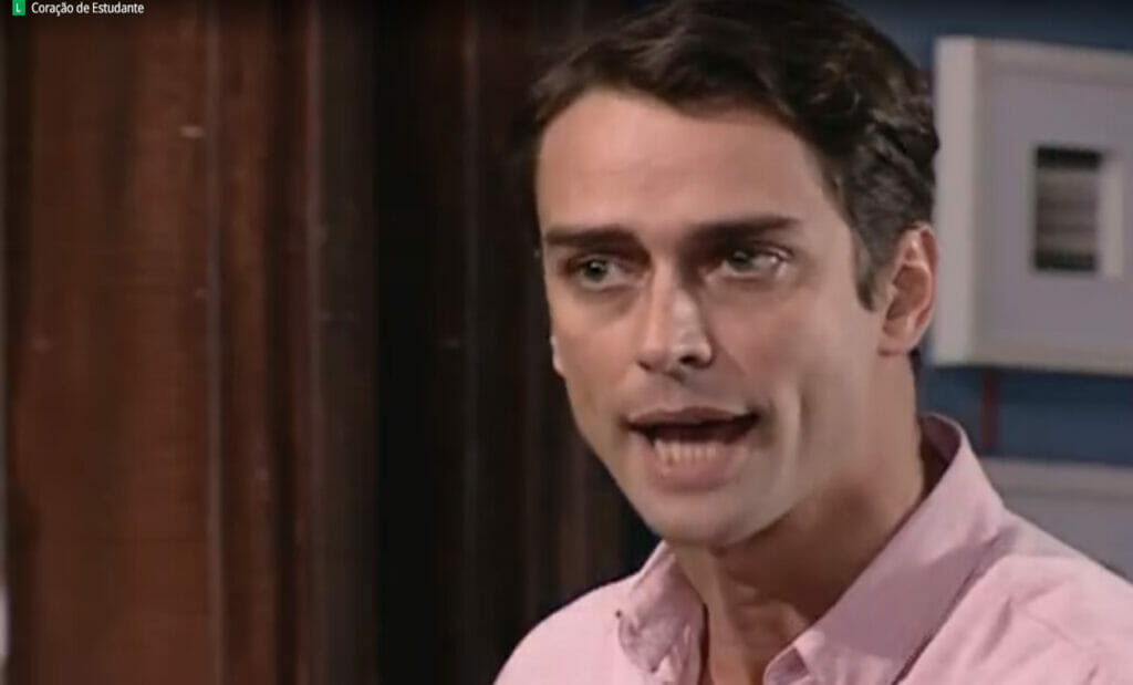 Leandro (Marcello Antony) em Coração de Estudante
