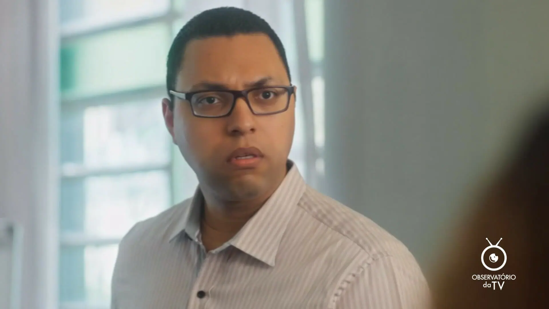 Pastor Miguel (Adriano Canindé) em Vai na Fé