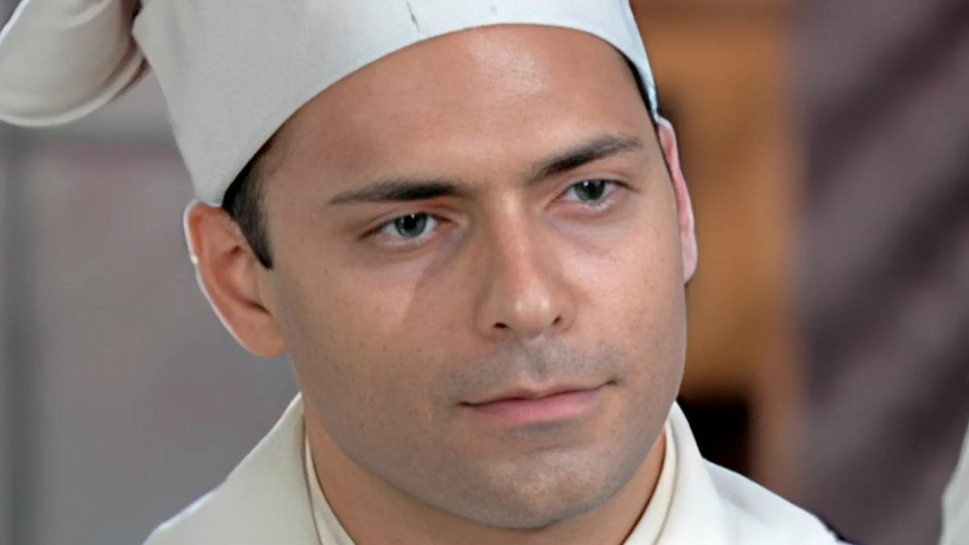 Renato Chocair é Eugênio em Chocolate com Pimenta