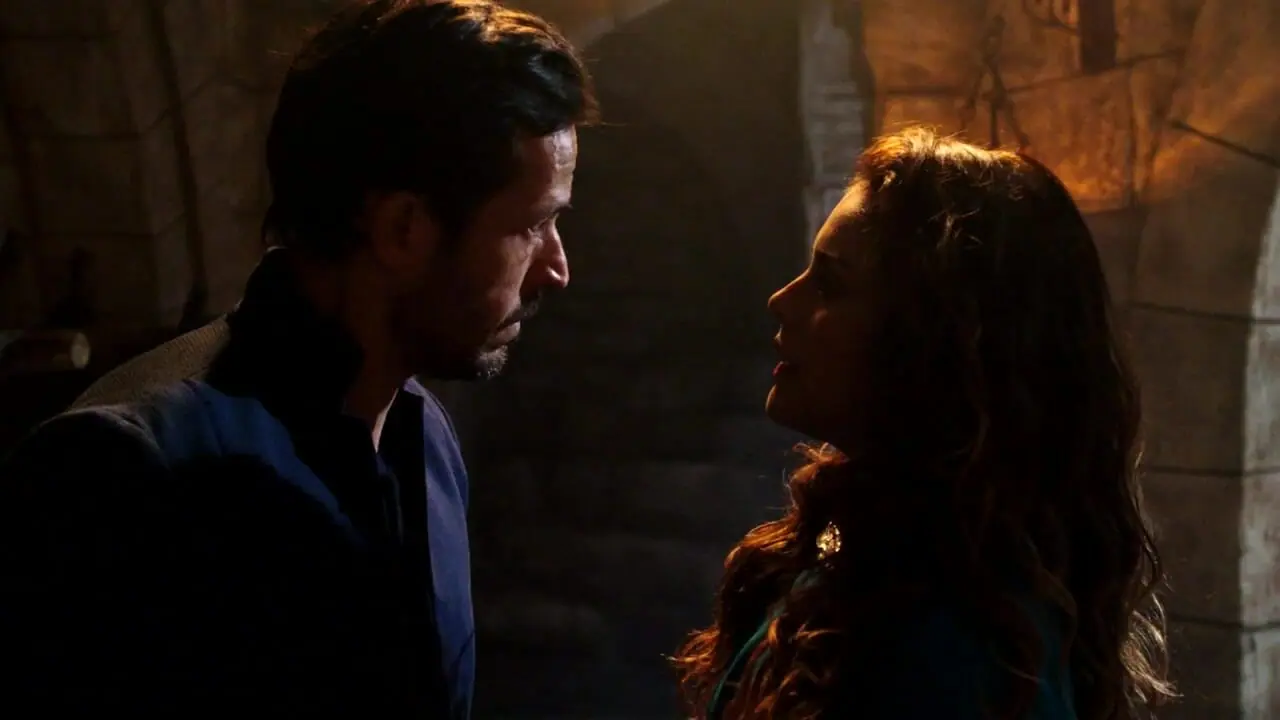 Urias (Roger Gobeth) e Bateseba (Paloma Bernardi) em Reis - O Pecado