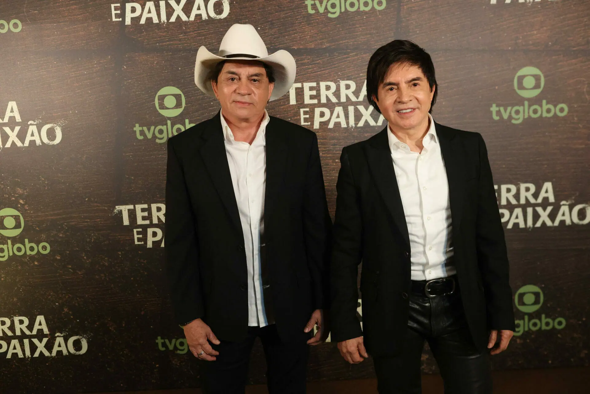 Chitãozinho & Xororó no evento de lançamento de Terra e Paixão