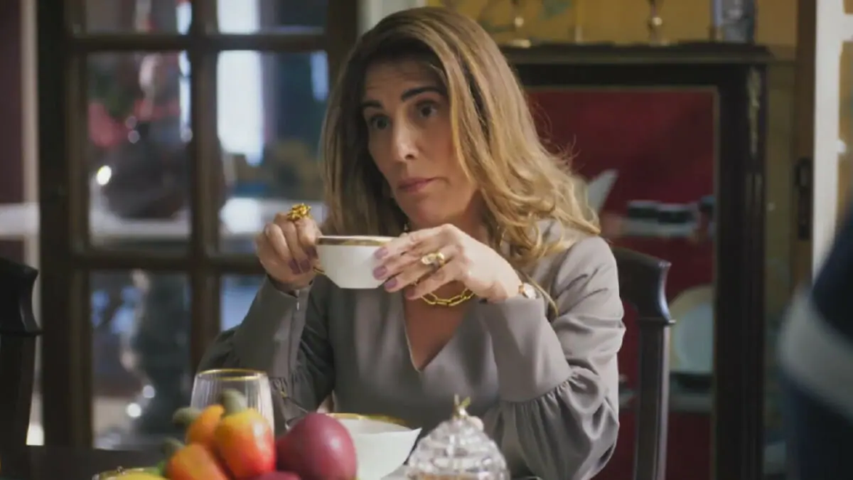 Irene (Gloria Pires) em Terra e Paixão