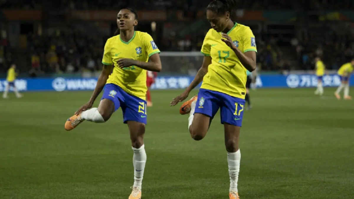 Kerolin e Ary Borges da Seleção Feminina