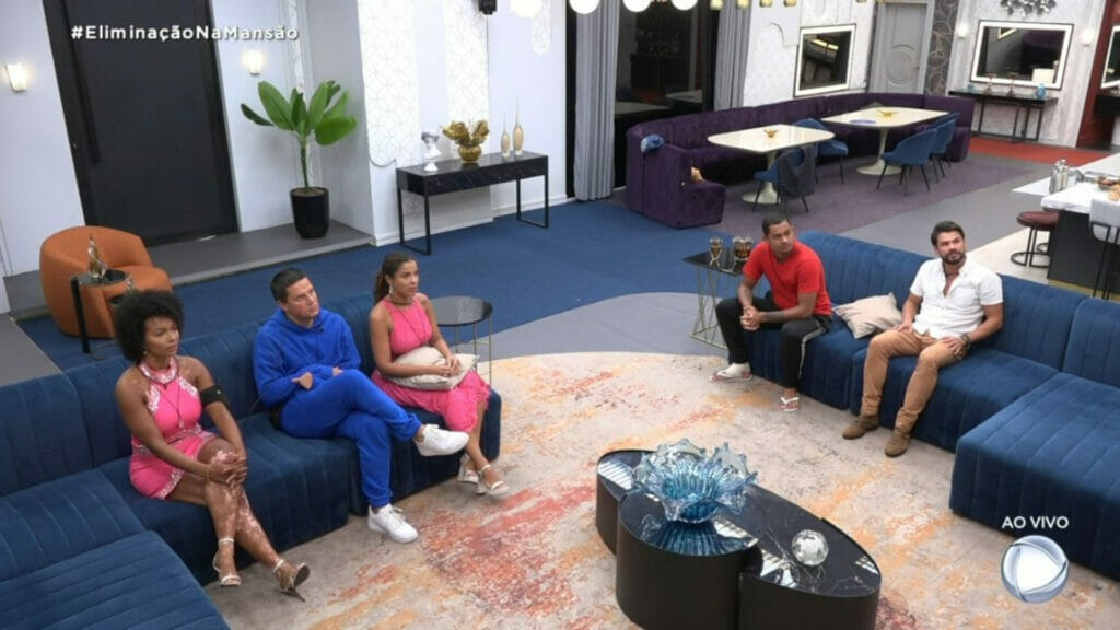 Alexandre, Gabriel, Gyselle, Natália e Thiago Servo no reality A Grande Conquista