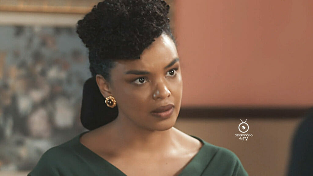 Lívia (Lucy Ramos) em Amor Perfeito