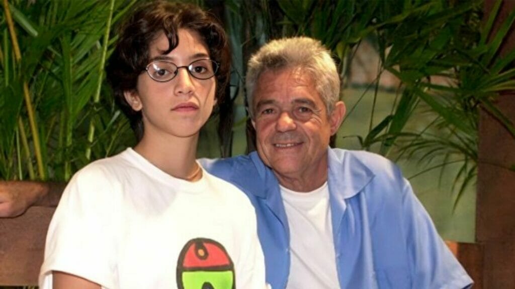 Paulinha (Roberta Gualda) e Oswaldo (Tião D'ávila) em Mulheres Apaixonadas