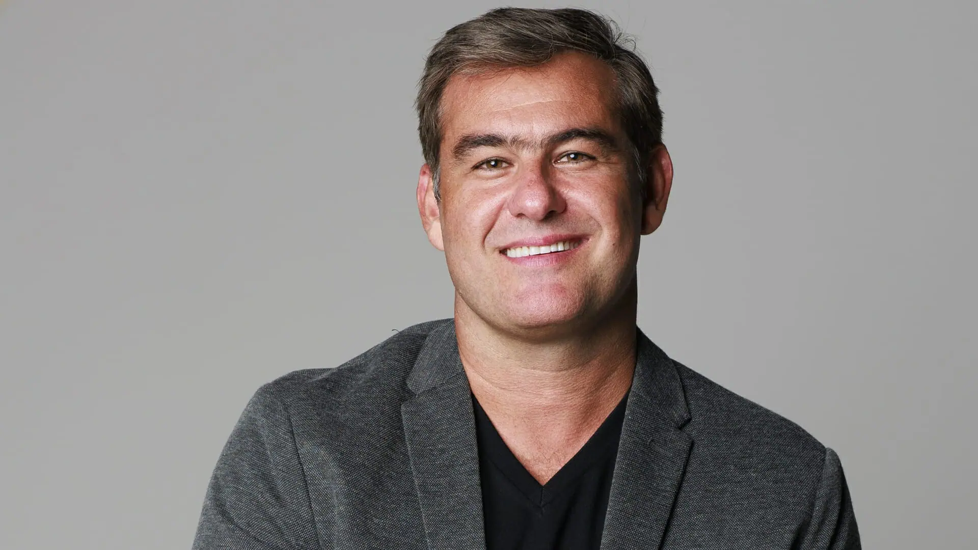 O ator Thierry Figueira