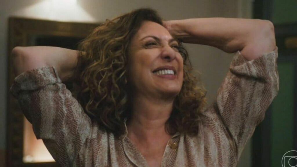Agatha (Eliane Giardini) em Terra e Paixão