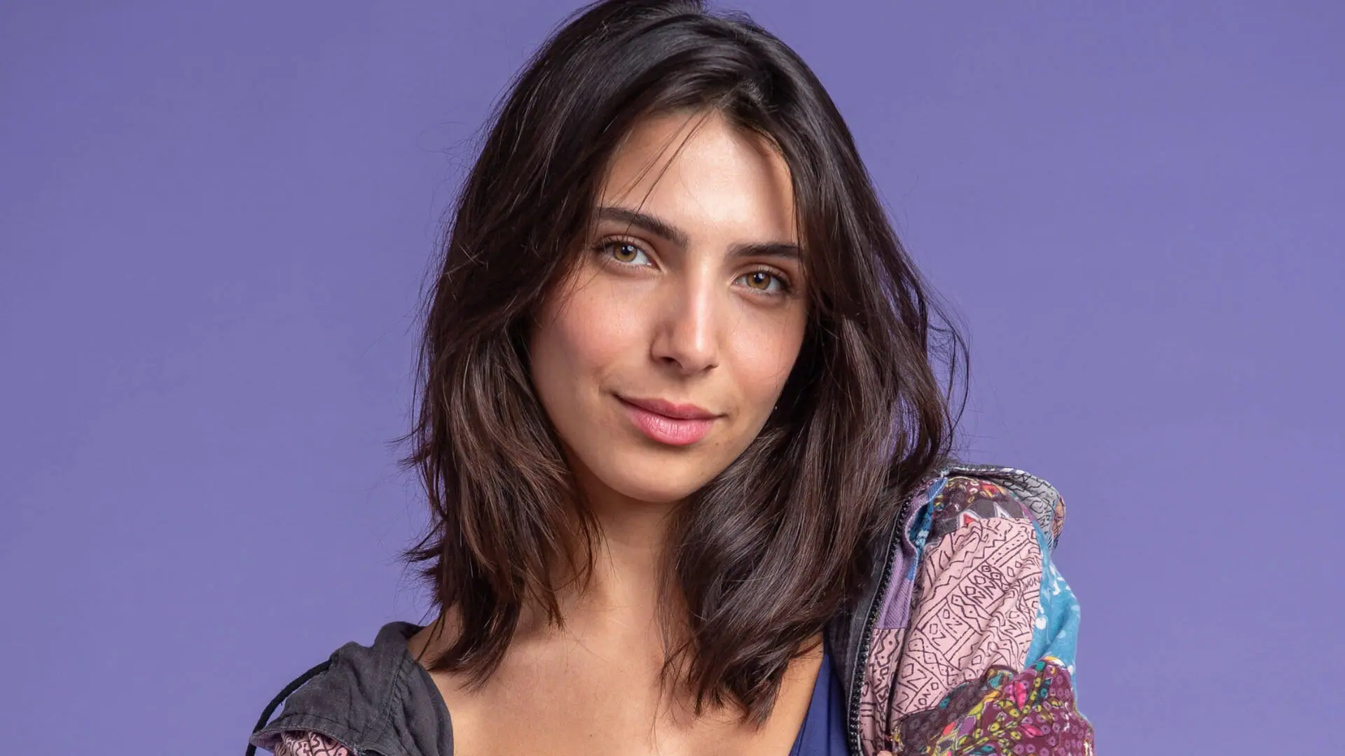 Ísis (Rayssa Bratillieri) em Elas por Elas