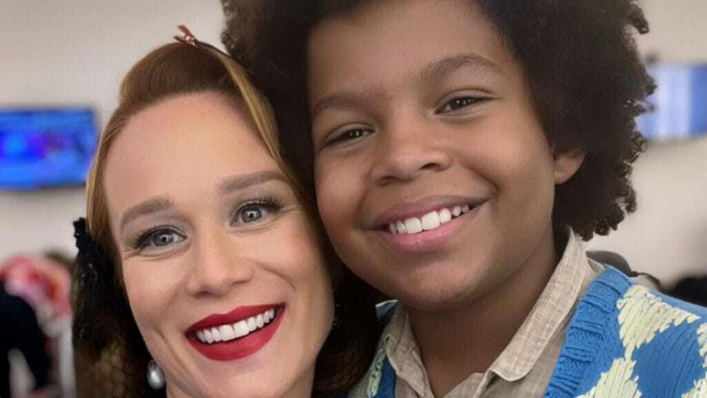 Marcelino (Levi Asaf) e Gilda (Mariana Ximenes) em Amor Perfeito