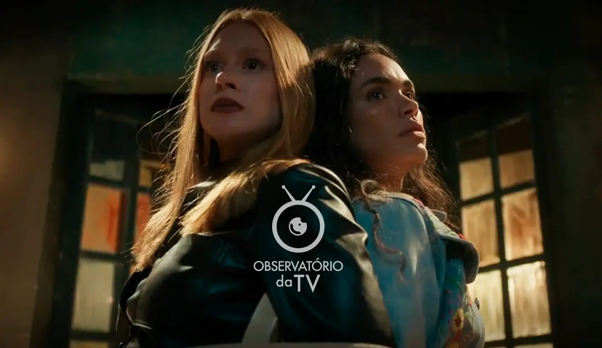 Preciosa (Marina Ruy Barbosa) e Luna (Giovana Cordeiro) de Fuzuê