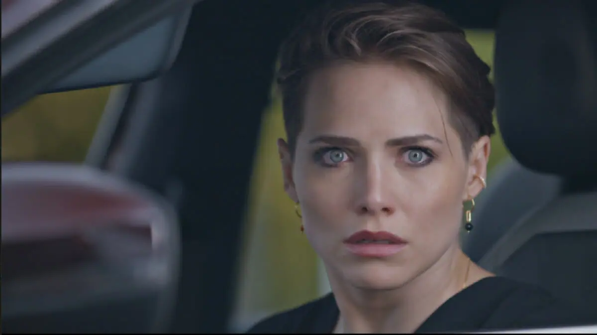 Vanessa (Letícia Colin) de Todas as Flores