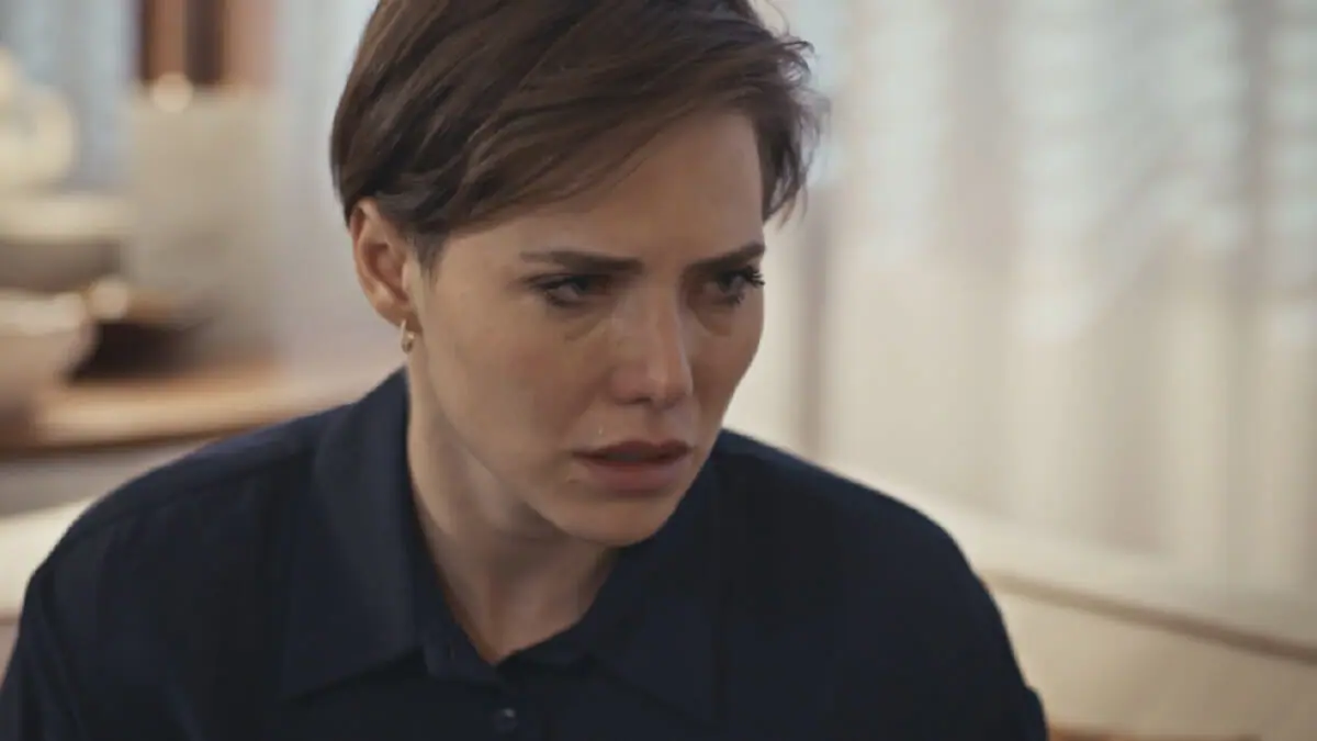 Vanessa (Letícia Colin) de Todas as Flores