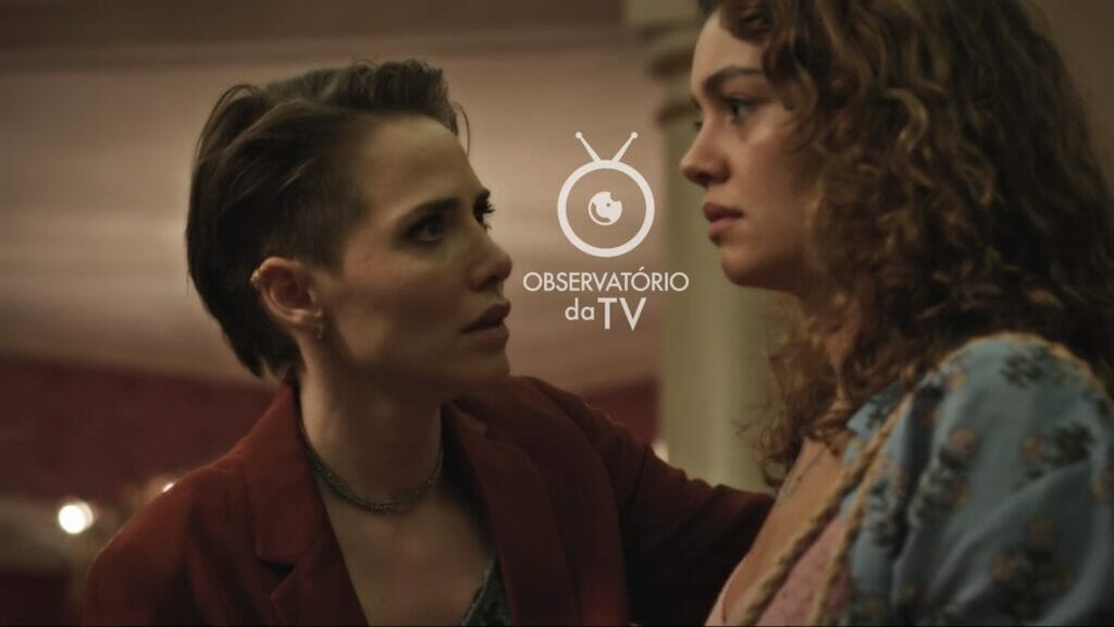 Vanessa (Letícia Colin) e Maíra (Sophie Charlotte) de Todas as Flores