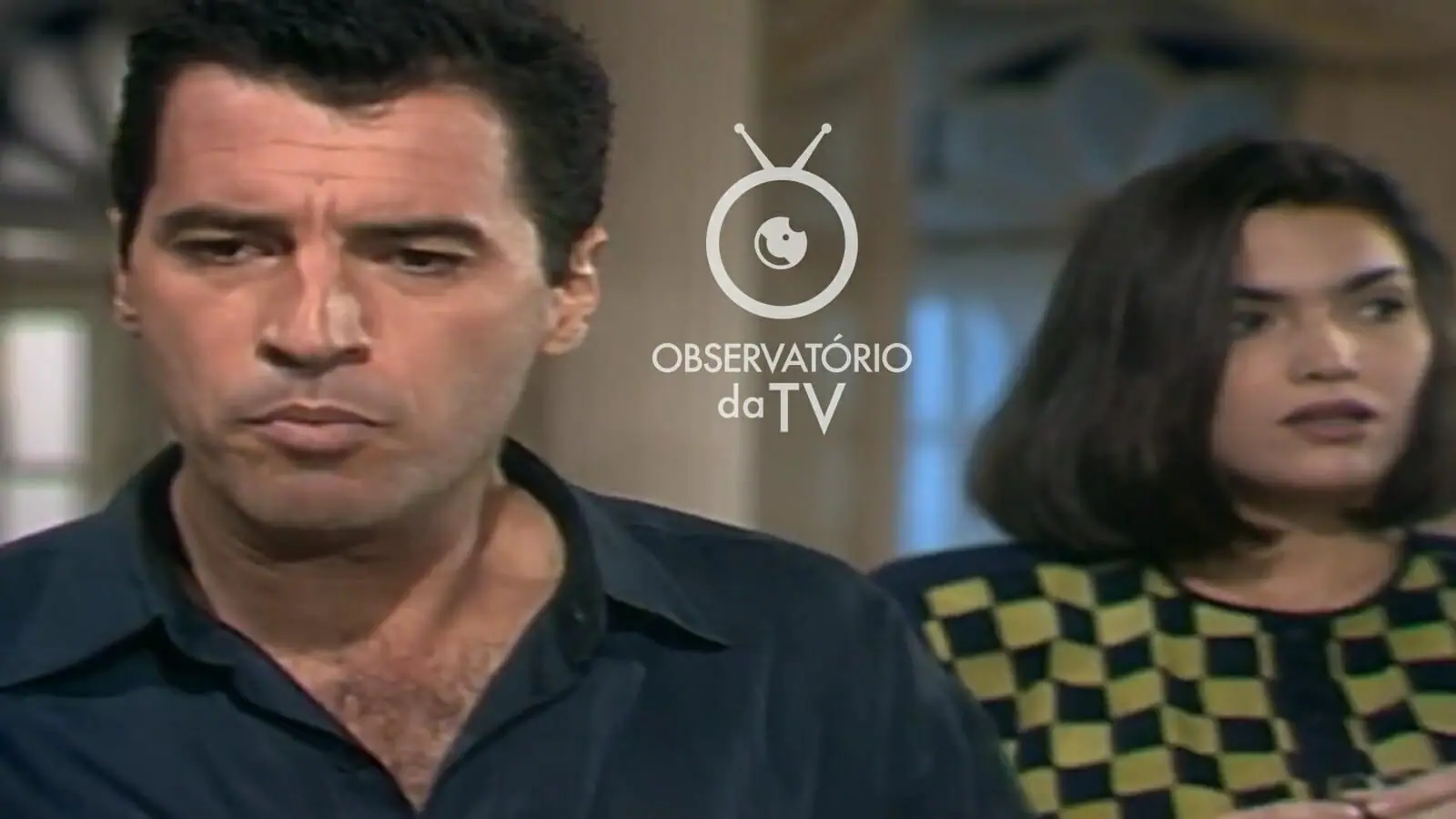 Wanderlei (Paulo Betti) e Andréa (Karina Perez) de Mulheres de Areia