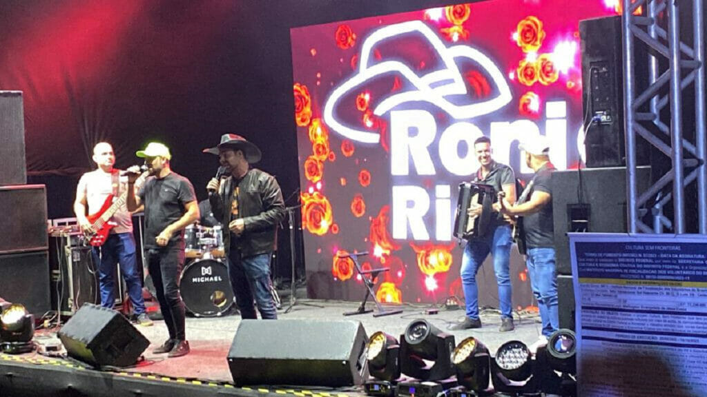 A dupla Roni & Ricardo