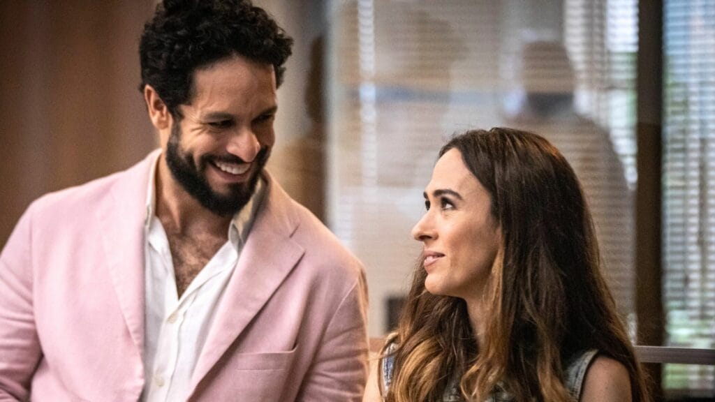 Anely (Tata Werneck) e Luigi (Rainer Cadete) em Terra e Paixão