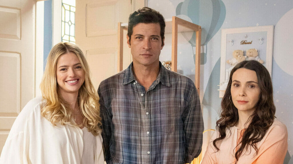 Graça (Agatha Moreira), Marino (Leandro Lima) e Lucinda (Débora Falabella) em Terra e Paixão
