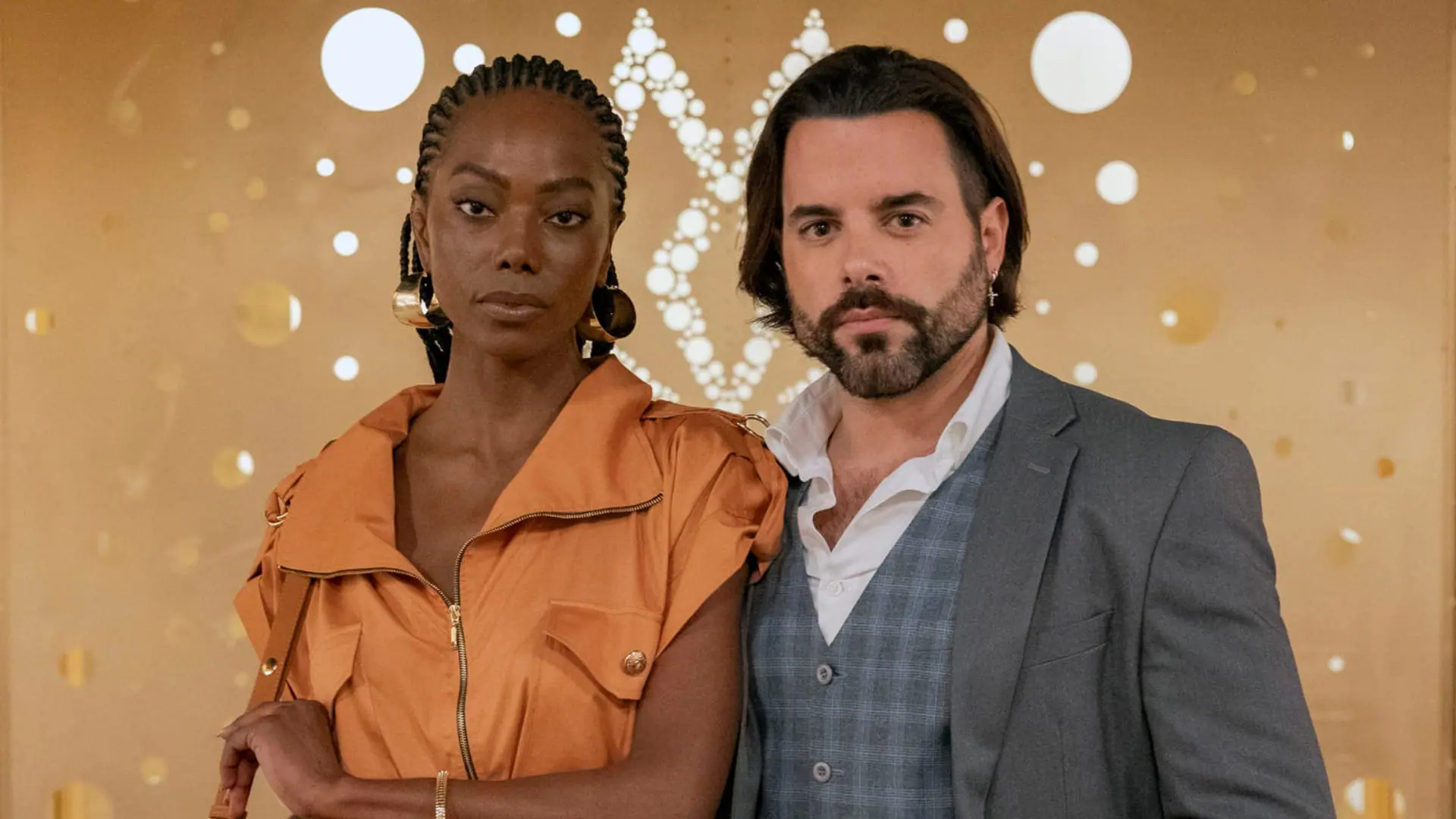 Olívia (Jessica Córes) e Rui (Pedro Carvalho) em Fuzuê