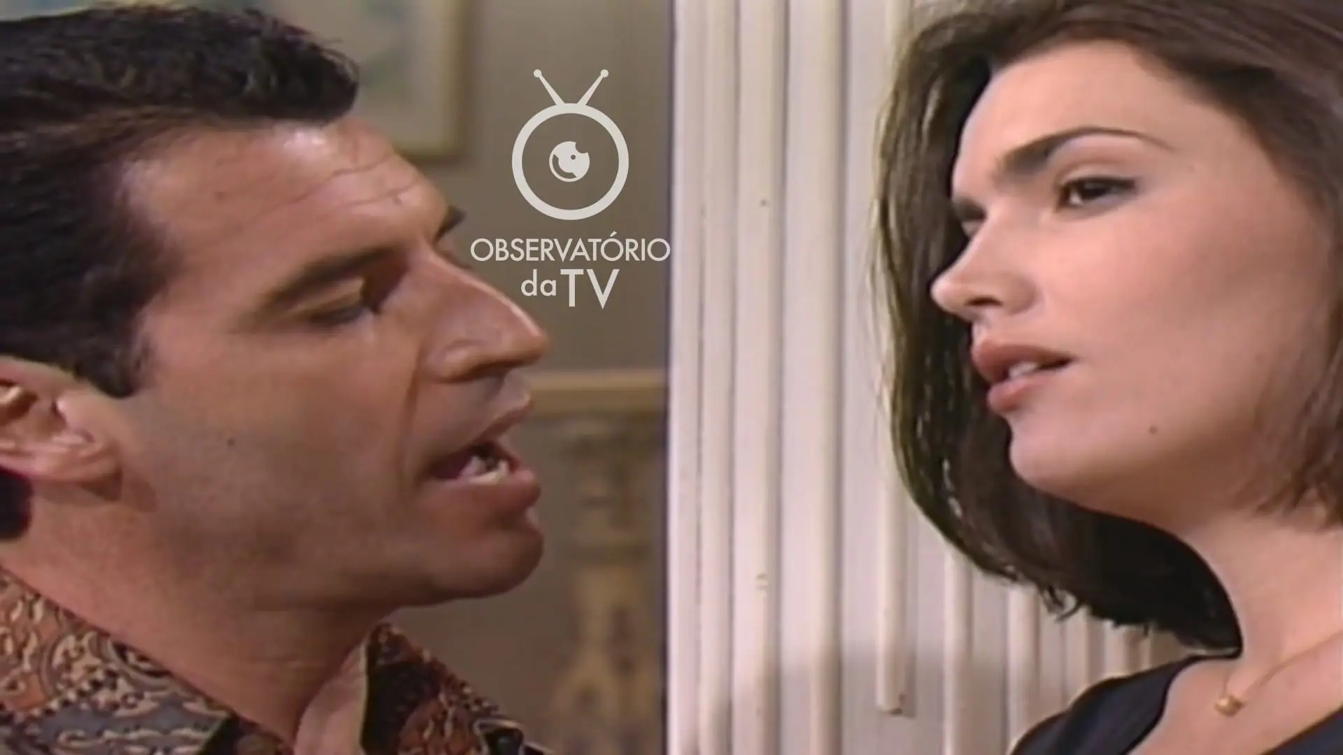 Wanderlei (Paulo Betti) e Andréa (Karina Perez) de Mulheres de Areia