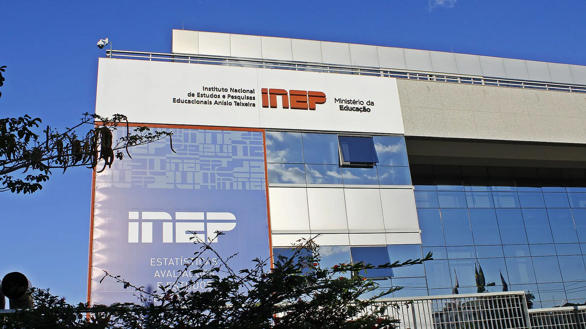 Fachada da sede do INEP