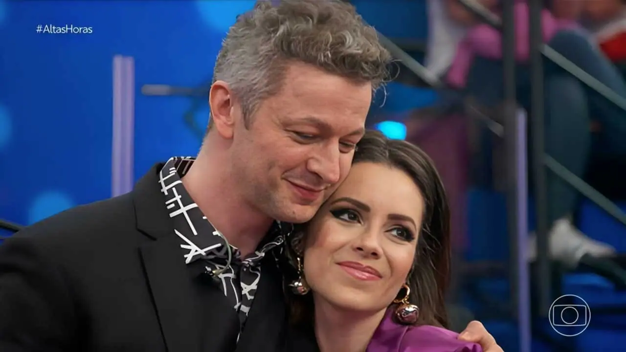 Sandy e Lucas Lima no Altas Horas