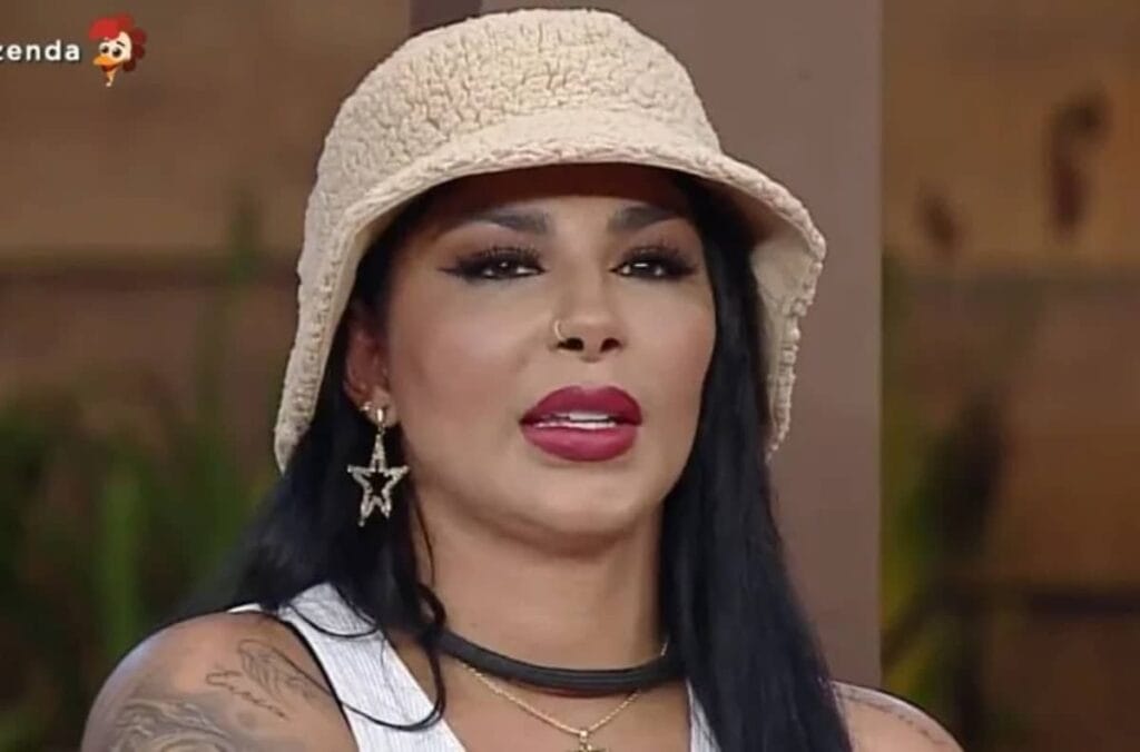 Jenny Miranda em A Fazenda 15