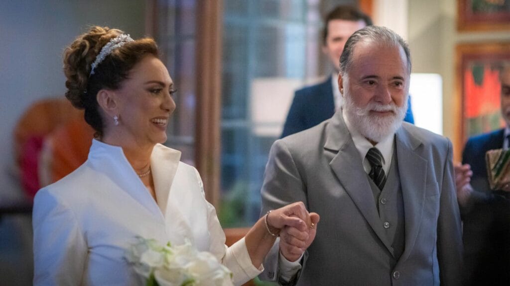 Agatha (Eliane Giardini) e Antônio (Tony Ramos) em Terra e Paixão