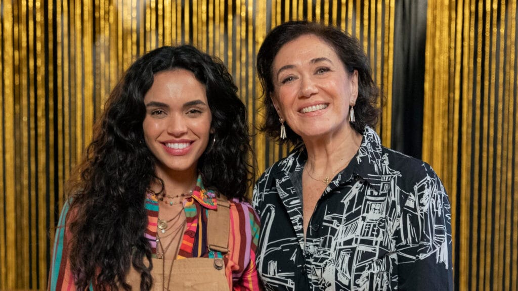 Bebel (Lilia Cabral) e Luna (Giovana Cordeiro) em Fuzuê