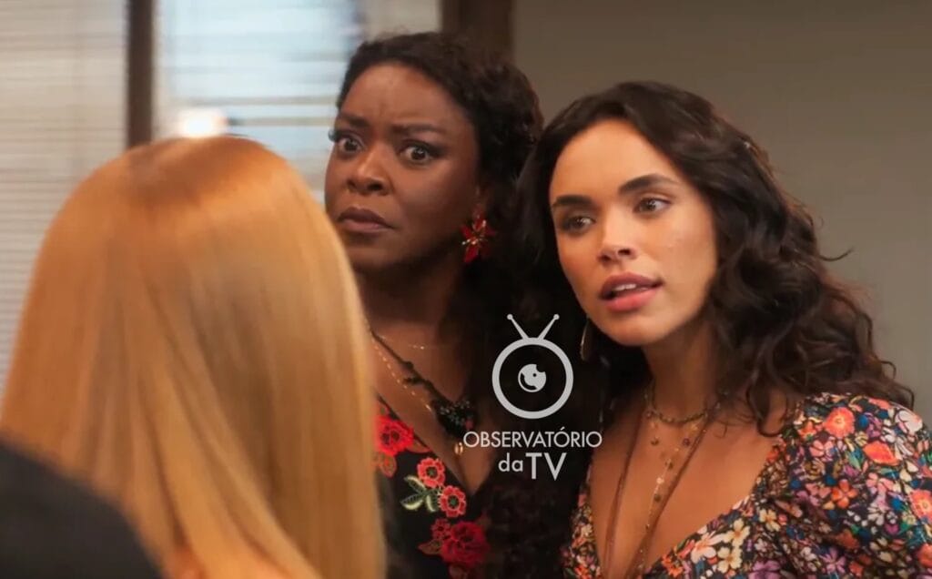 Maria Navalha (Olívia Araújo) e Luna (Giovana Cordeiro) de Fuzuê