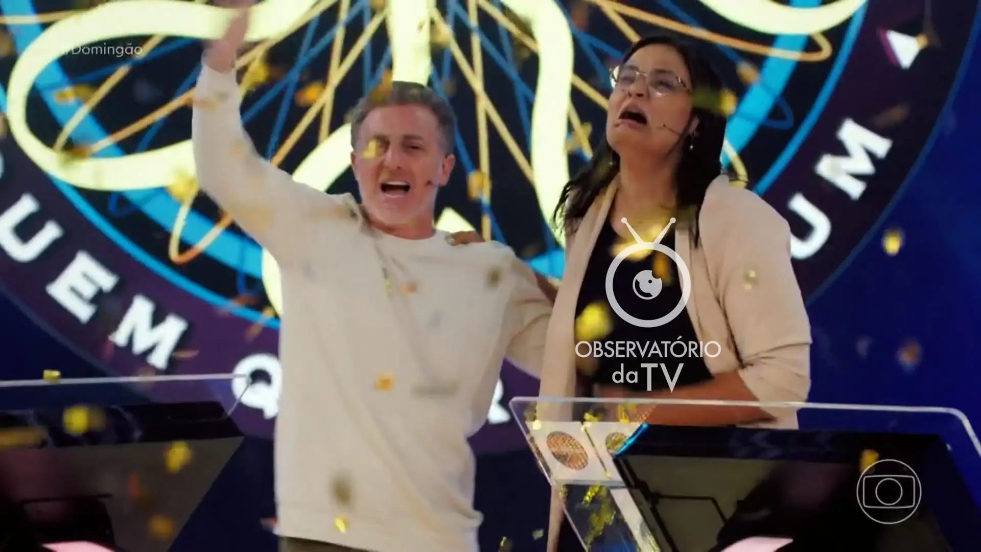 Jullie Dutra e Luciano Huck no Quem Quer Ser um Milionário, quadro do Domingão com Huck