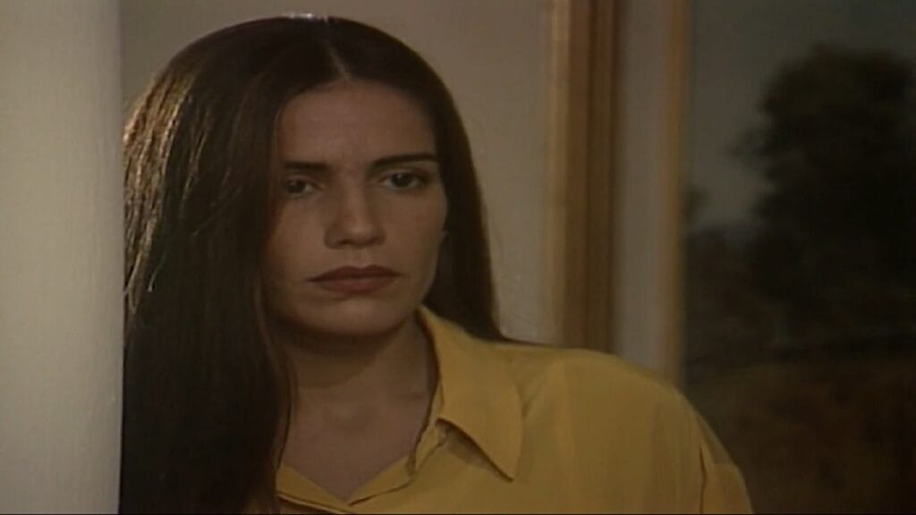 Ruth (Gloria Pires) em Mulheres de Areia