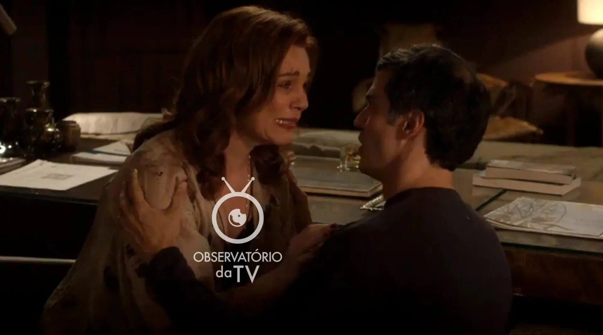 Helena (Isabel Teixeira) e Jonas (Mateus Solano) de Elas por Elas