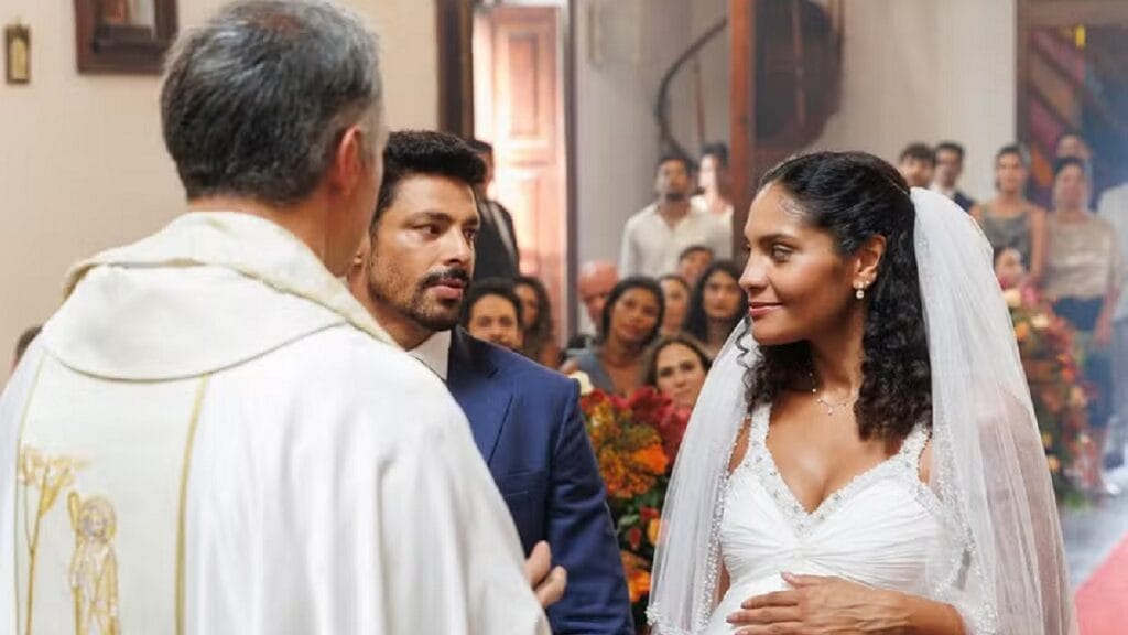 Aline (Barbara Reis) e Caio (Cauã Reymond) na novela Terra e Paixão