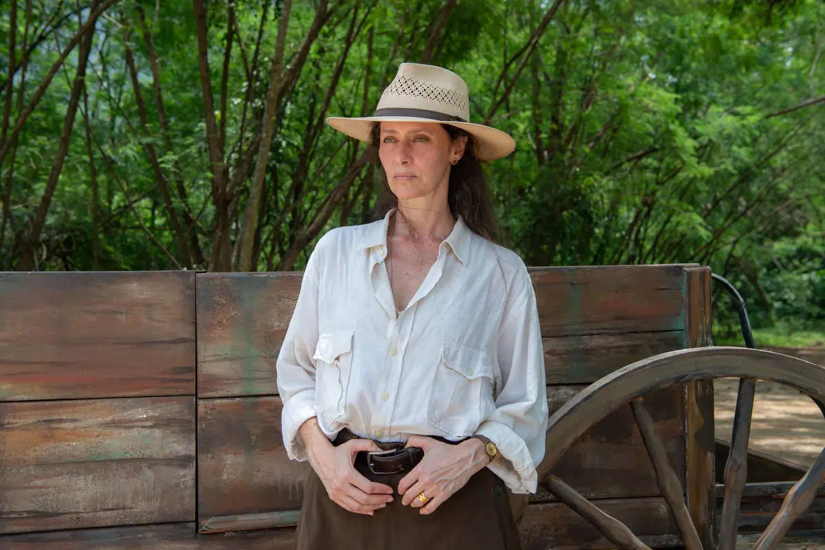 Cândida (Maria Fernanda Cândido) em Renascer
