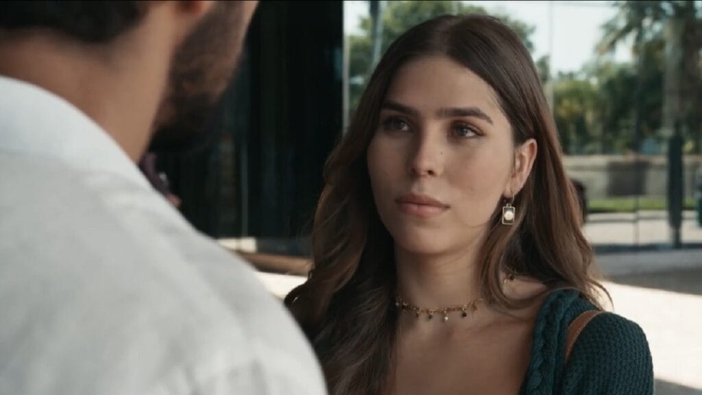 Buba (Gabriela Medeiros) em Renascer