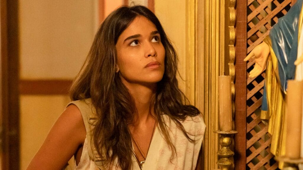 Theresa Fonseca vive Mariana em Renascer
