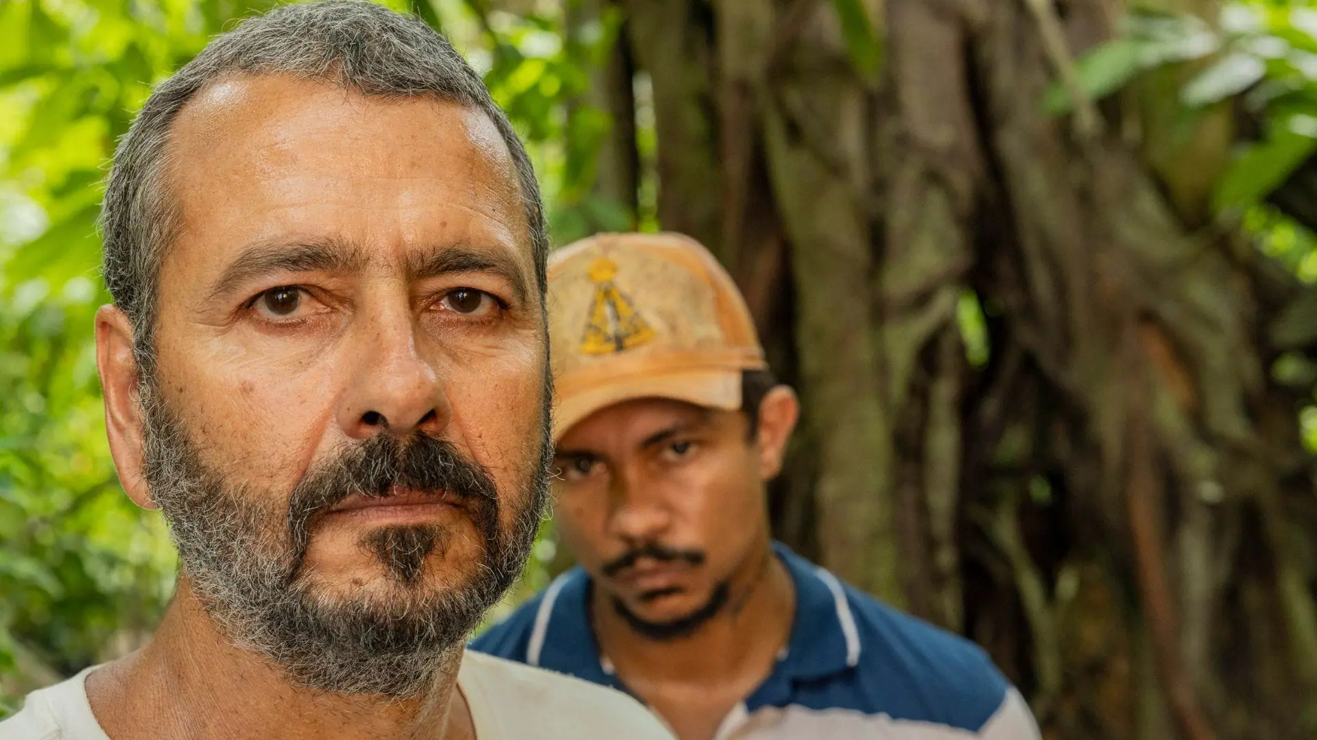 José Inocêncio (Marcos Palmeira) e Damião (Xamã) em Renascer