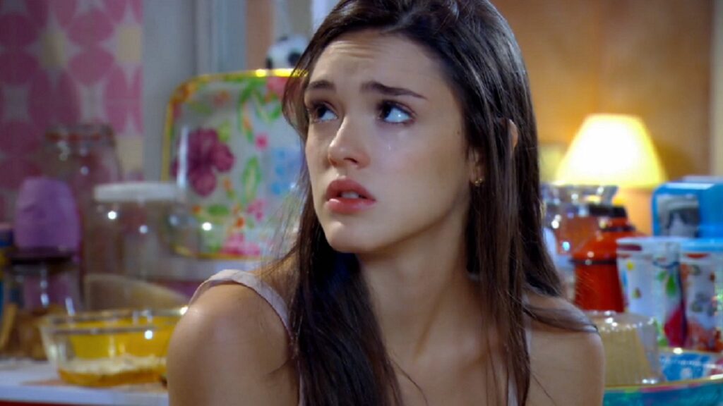 Cida (Isabelle Drummond) em Cheias de Charme
