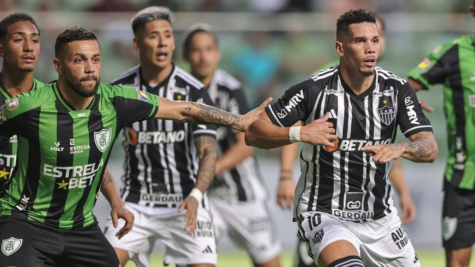 Atlético e América em campo